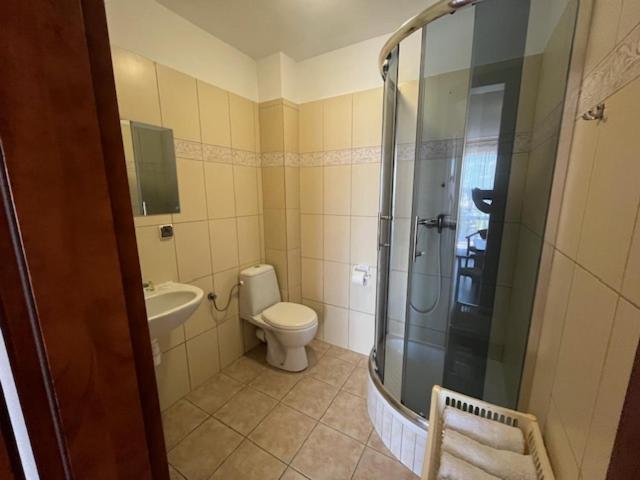 Dom Muszelka Hotel Криница Морска Екстериор снимка