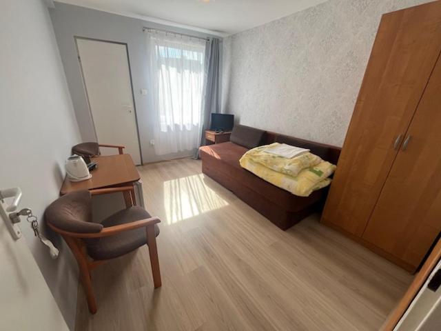 Dom Muszelka Hotel Криница Морска Екстериор снимка