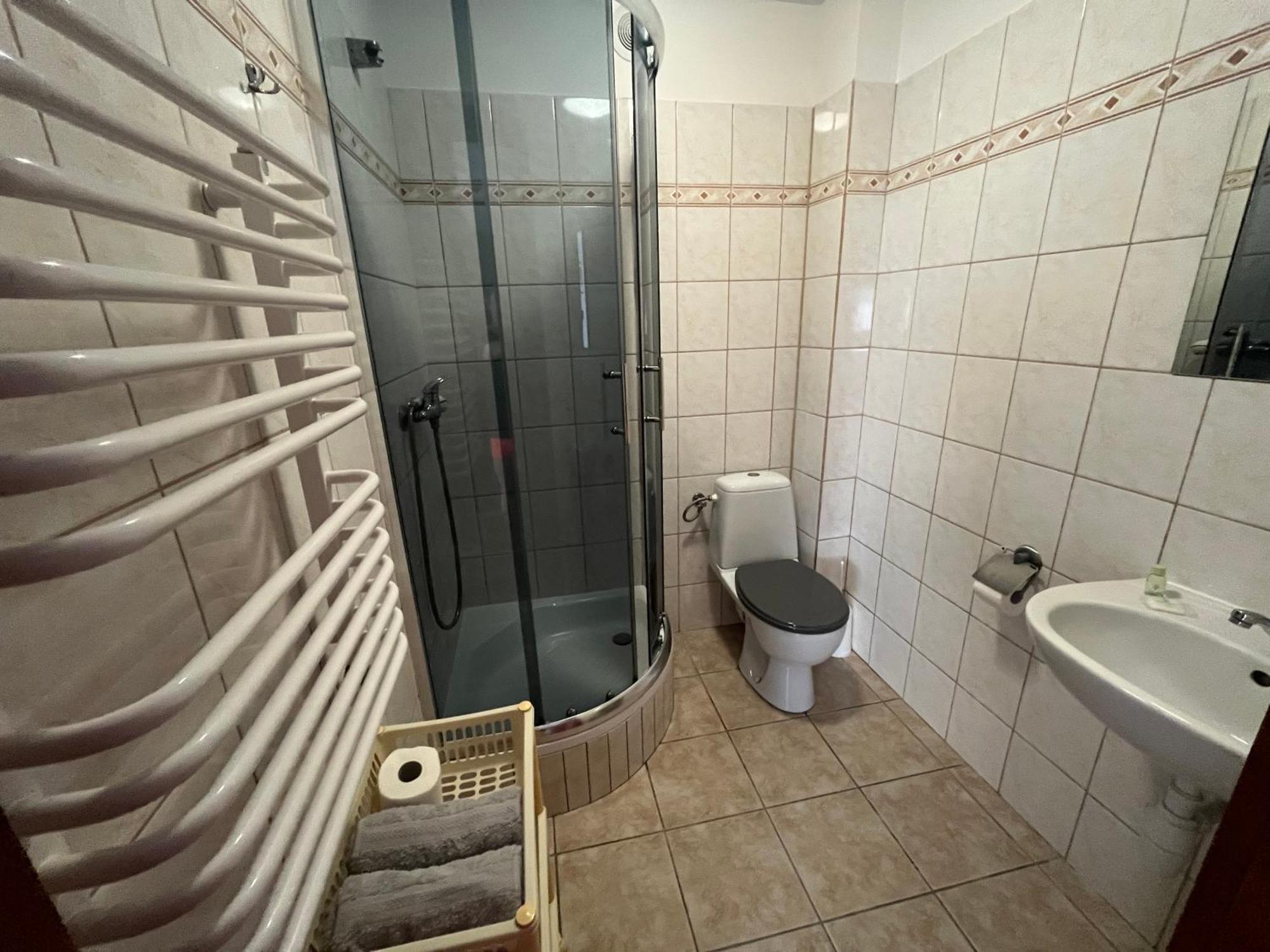 Dom Muszelka Hotel Криница Морска Екстериор снимка
