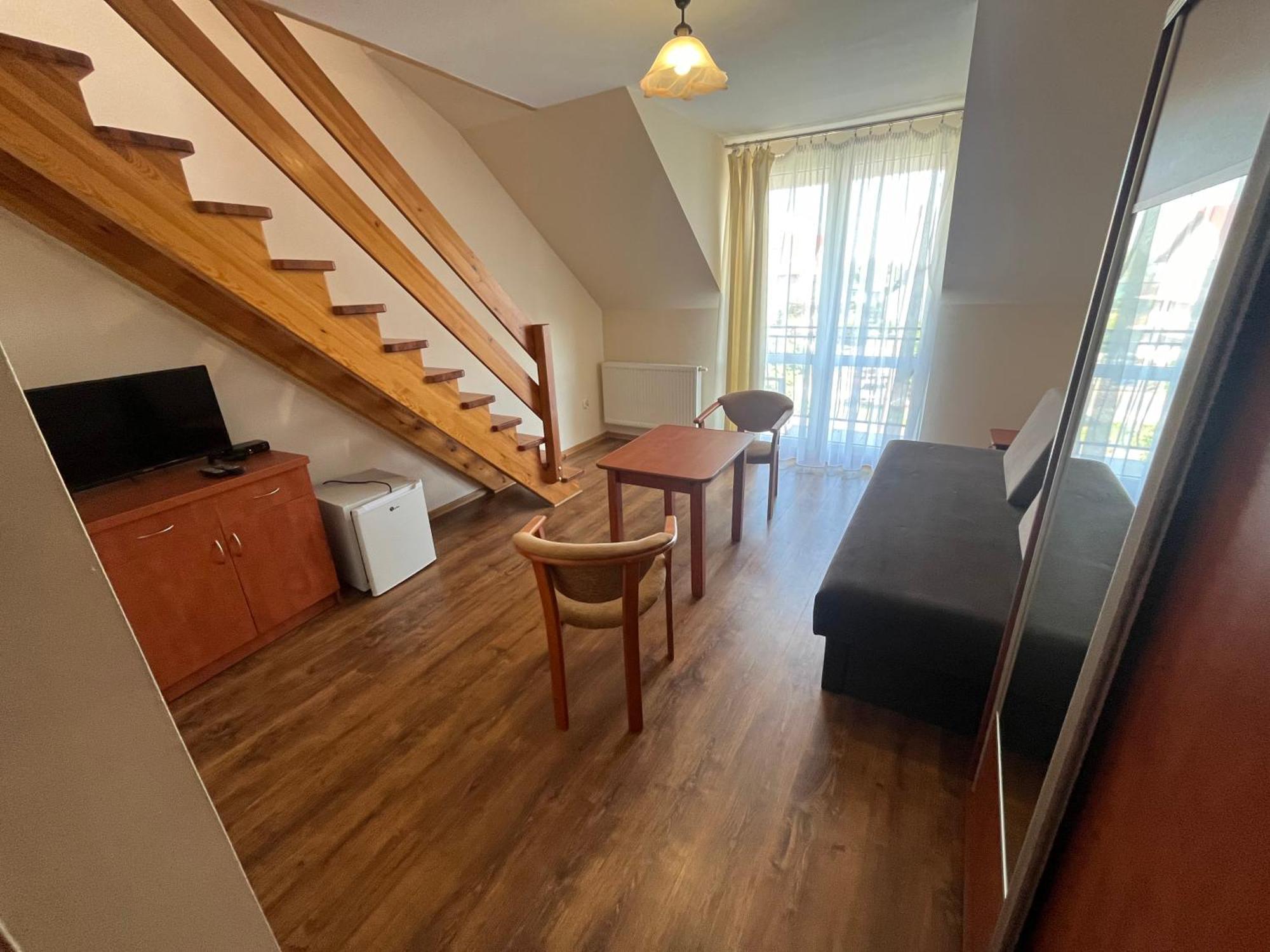 Dom Muszelka Hotel Криница Морска Екстериор снимка